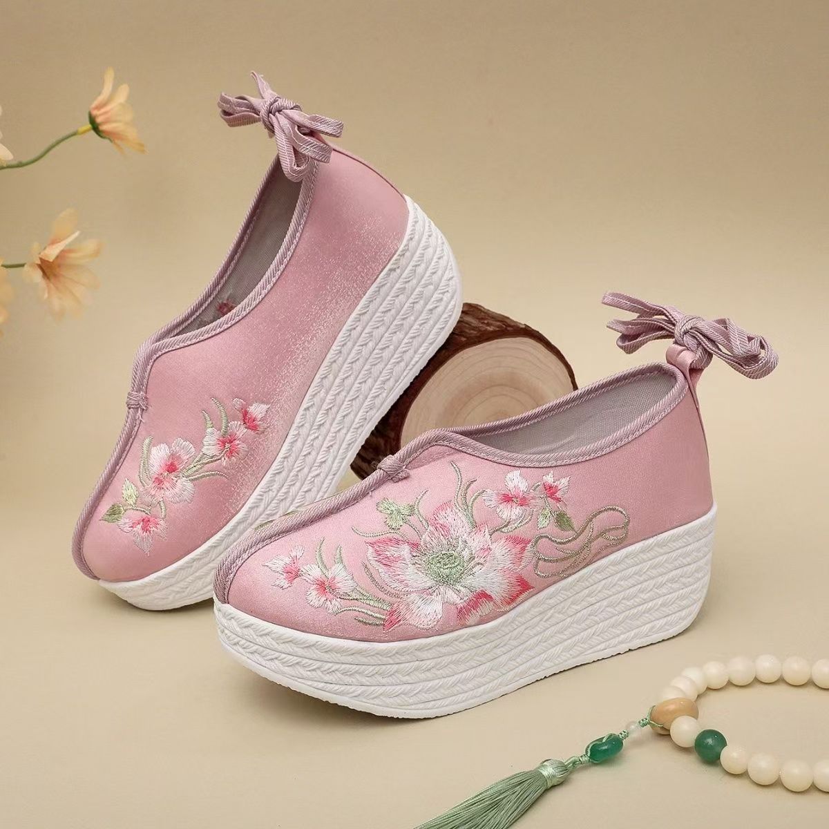 Woman Ethnic Style Wedges Embr - Ethnic Style ulasan dan harga