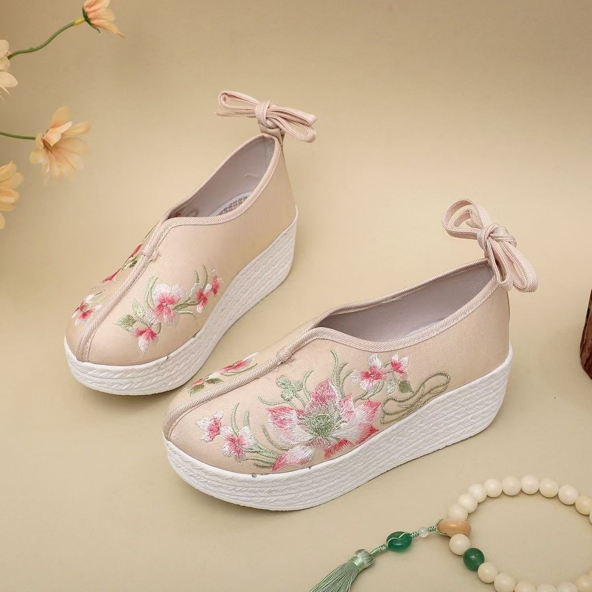 Woman Ethnic Style Wedges Embr - Ethnic Style ulasan dan harga
