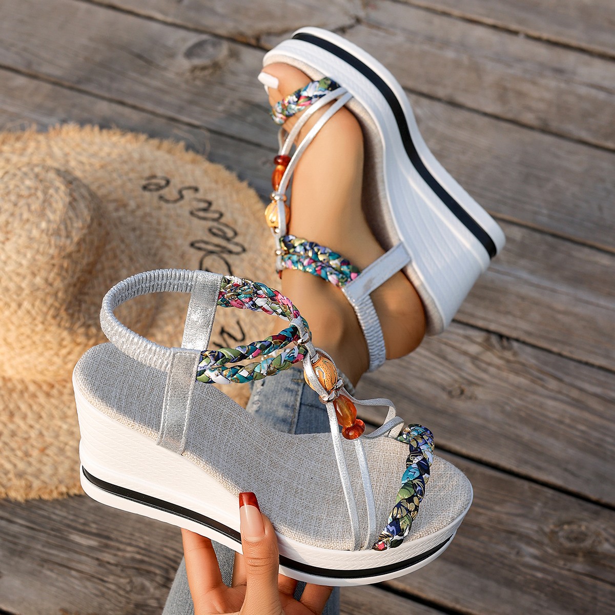 Women's Ethnic Chunky Platform - Ethnic Fashion Trends 2026 ulasan dan harga