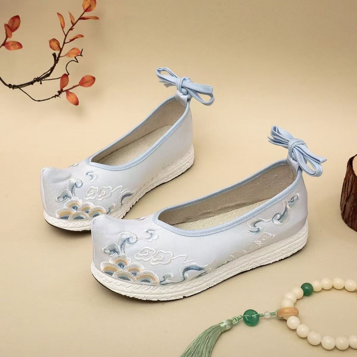 Woman Big Size Embroidered Han - Ethnic Style ulasan dan harga