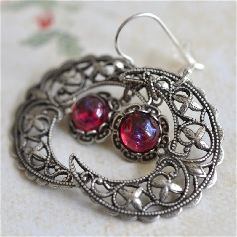 Vintage Inlaid Red Stone Moon  - Ethnic Fashion Wear For Women ulasan dan harga