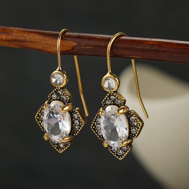 Vintage Inlaid White CZ Dangle - Ethnic Fashion Wear For Women ulasan dan harga